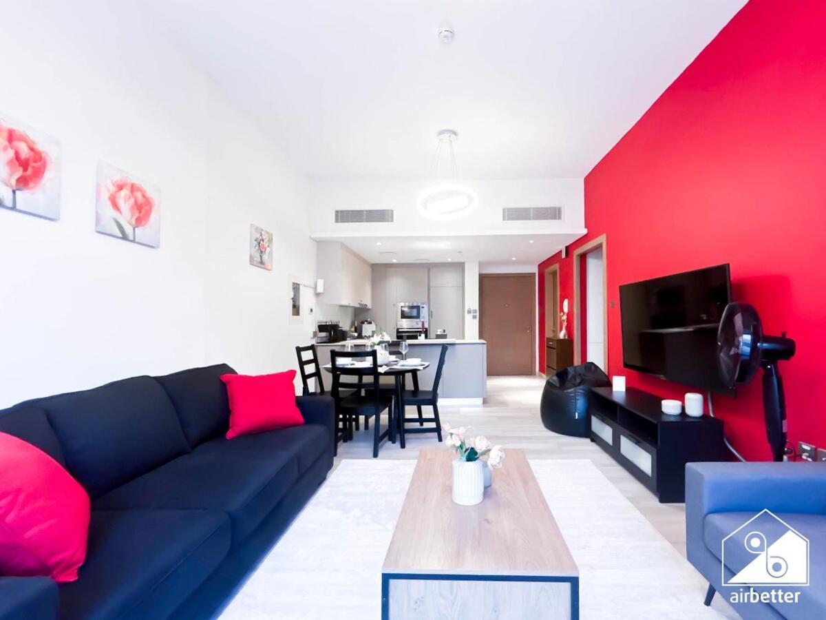 Chic Comfort At Oxford Apartment Dubai