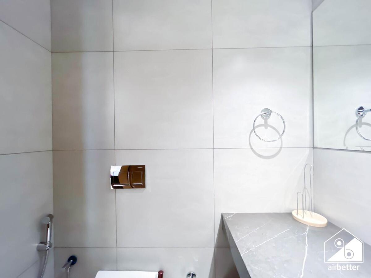 Apartment Chic Comfort At Oxford Dubai