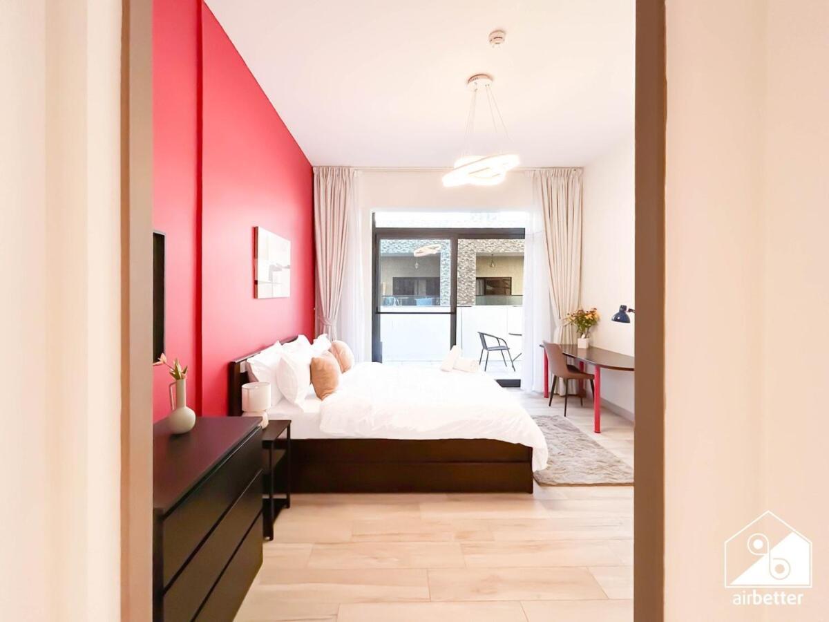 Chic Comfort At Oxford Apartment *